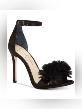 Jessica Simpson NWOT Jenna Flower Pom-Pom Satin Heel Stilettos Party Size 7.5